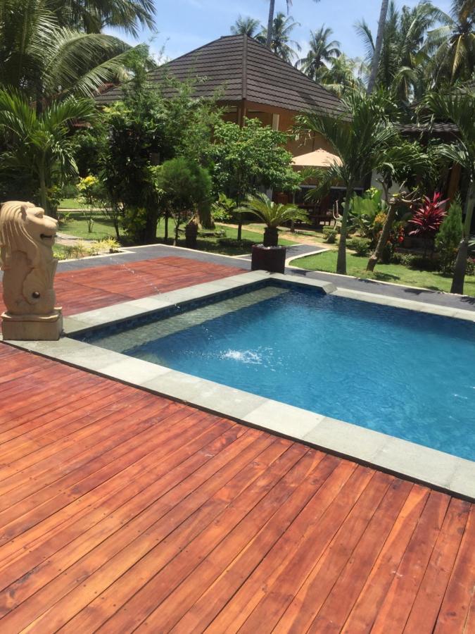 Red Island Villa